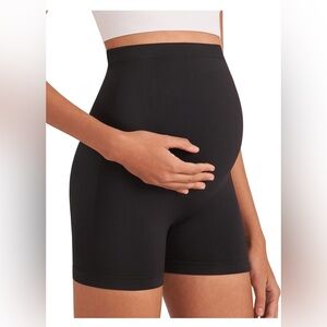 Maternity Shorts Summer Soft Seamless Pregnancy shorts * Size Sz S * Brand New *
